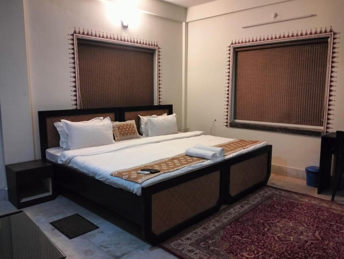 Hotel Kolam Shānti Niketan Kültér fotó